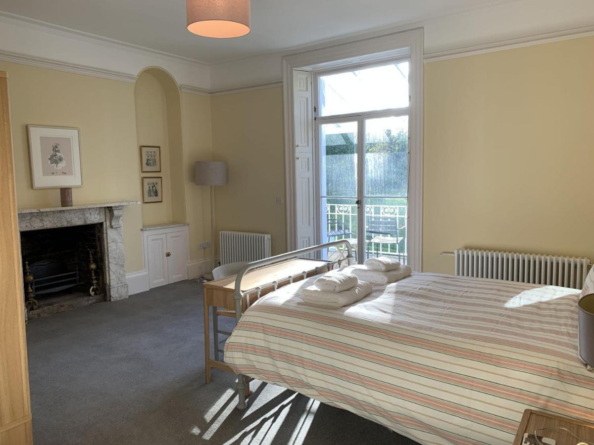 The Westgate Villa Charmouth Luaran gambar